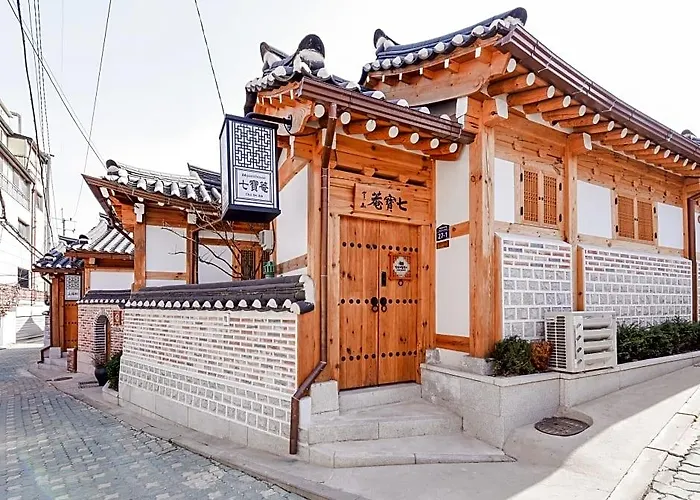 Hanok 24 Gyeongbokgung 2*