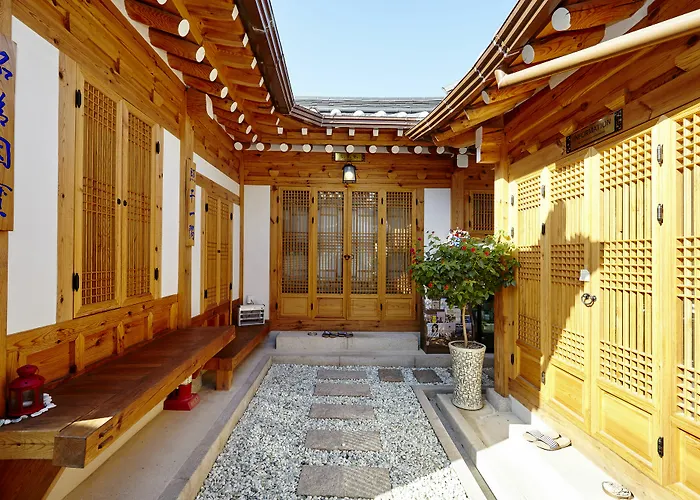 Hanok 24 Gyeongbokgung 2*