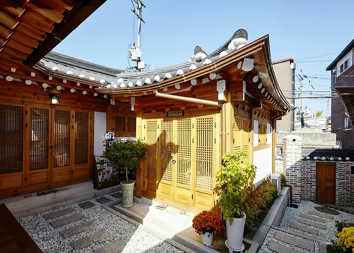 Hanok 24 Gyeongbokgung 2*