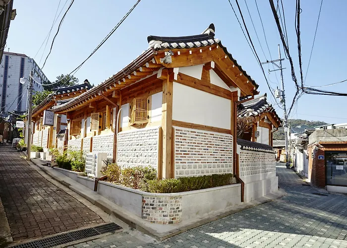 Hanok 24 Gyeongbokgung 2*