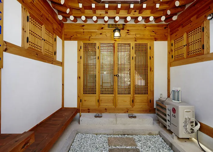 Hanok 24 Gyeongbokgung Affittacamere 2*