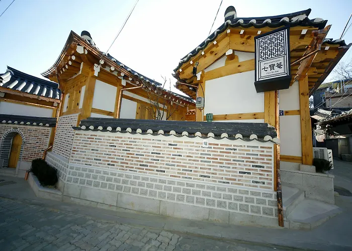 Hanok 24 Gyeongbokgung 2*