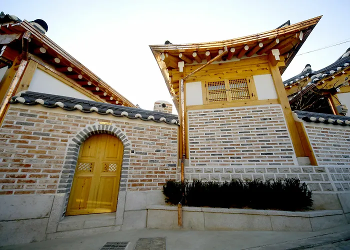 Affittacamere Hanok 24 Gyeongbokgung 2*